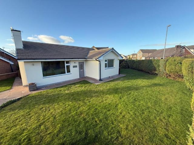 Bungalow for sale in Worsthorne, Burnley
