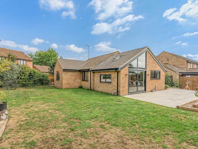 Bungalow for sale in Studlands Park, Chedburgh