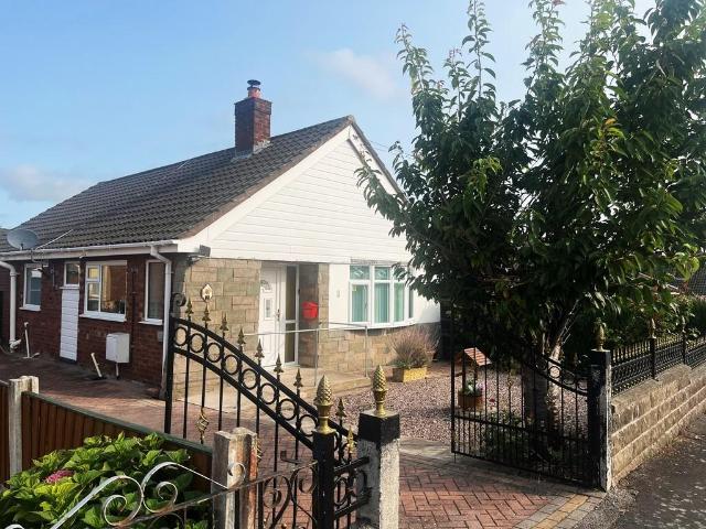 Bungalow for sale in Hawarden, Wales
