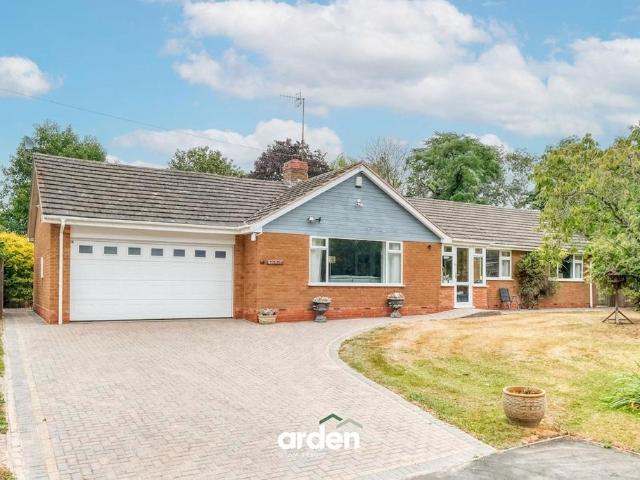 Bungalow for sale in Crookhill, Worcestershire
