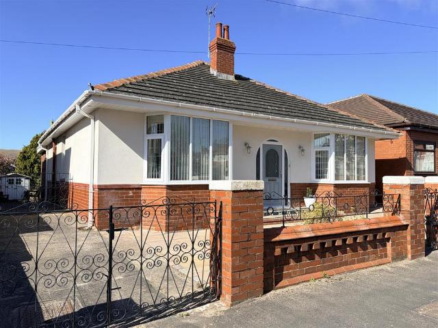 Bungalow for sale in St Annes, Lytham
