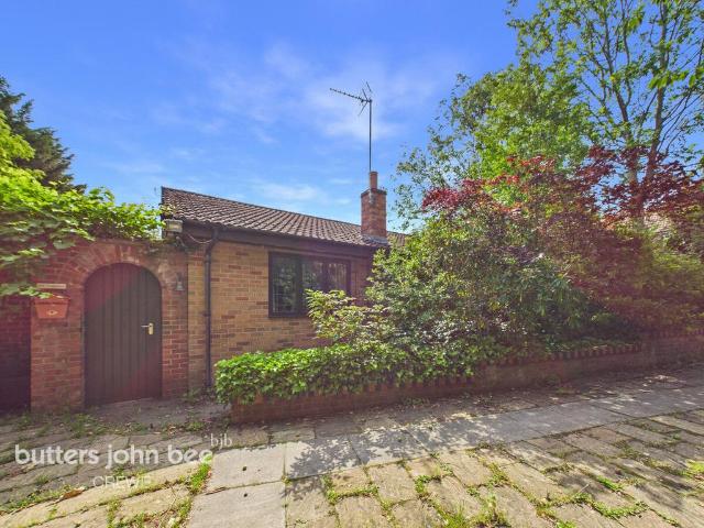 Bungalow for sale in Hammond Street