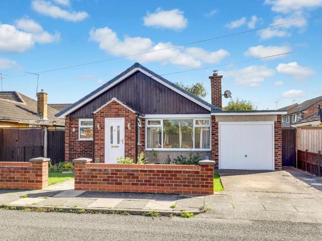 Bungalow for sale in Silverdale, Haddon