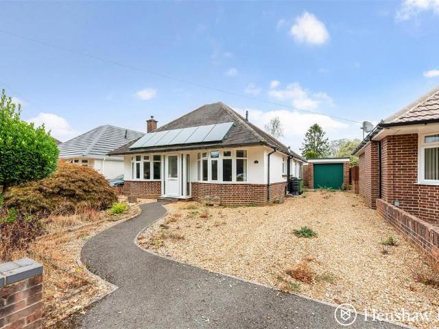 Bungalow for sale in Luzborough, Test Valley