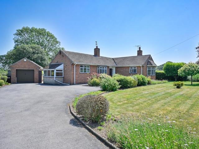 Bungalow for sale in Aston-by-Stone, Baswich