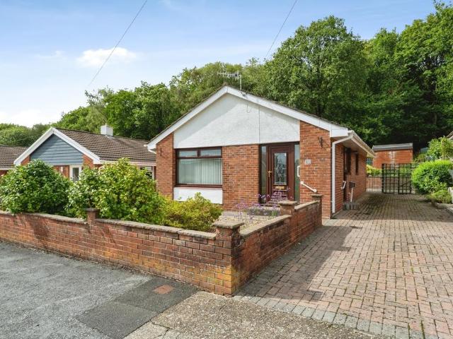 Bungalow for sale in Clydach, Wales