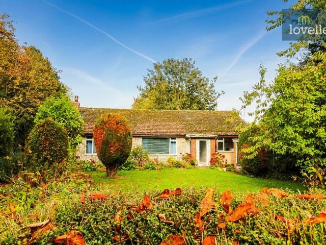 Bungalow for sale in Belleau, Lincolnshire