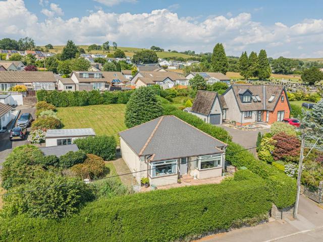 Bungalow for sale in Brynna, Wales