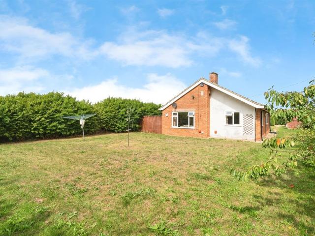 Bungalow for sale in Comers, Norfolk