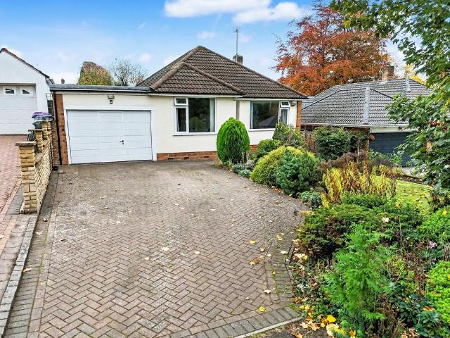 Bungalow for sale in Tettenhall, West Midlands