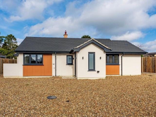 Bungalow for sale in Comers, Norfolk