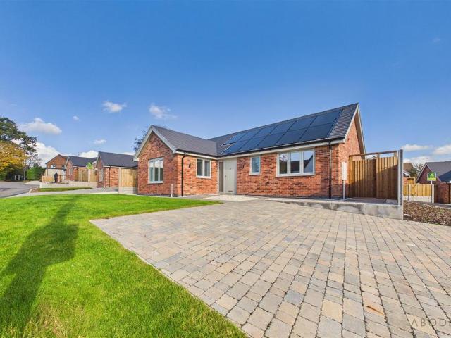 Bungalow for sale in Findern CP, South Derbyshire