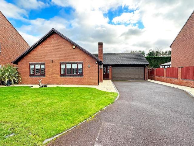 Bungalow for sale in Knowle, West Midlands