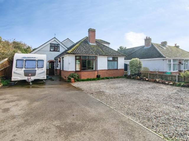 Bungalow for sale in Eastbridge, Suffolk