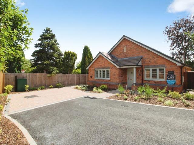Bungalow for sale in Aldridge, West Midlands