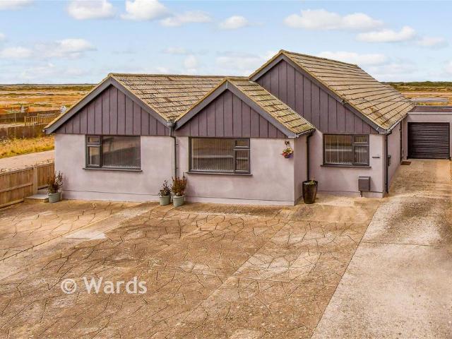 Bungalow for sale in Folkestone, Kent