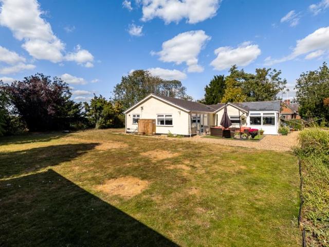 Bungalow for sale in Gosberton Clough, Lincolnshire