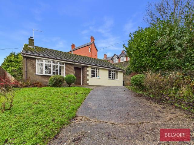 Bungalow for sale in Froncysyllte, Wales