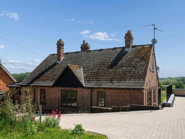Bungalow for sale in Olney