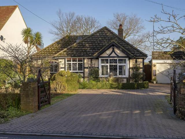 Bungalow for sale in The Bridge, Kent