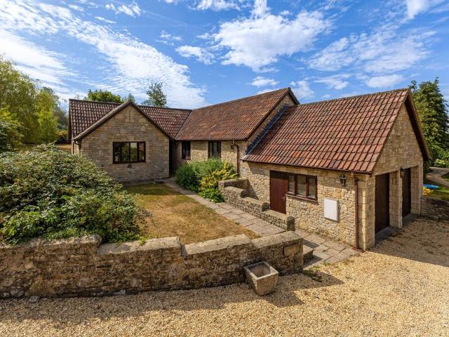 Bungalow for sale in Dyrham and Hinton, South Gloucestershire