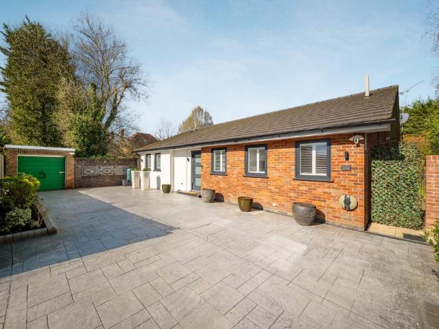 Bungalow for sale in Clewer Green, Windsor