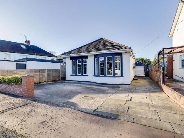 Bungalow for sale in Falcon Lodge, Wales