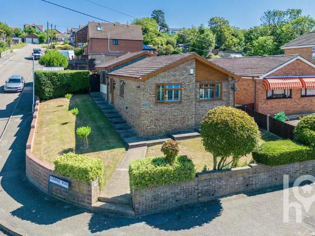 Bungalow for sale in Minster-on-Sea, Oad Street