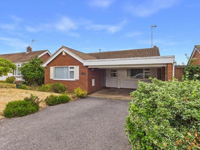 Bungalow for sale in Woodborough, Gedling