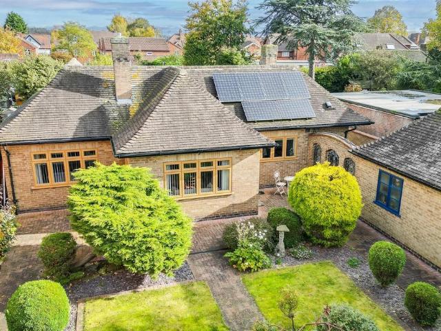 Bungalow for sale in Caldermill, East Midlands