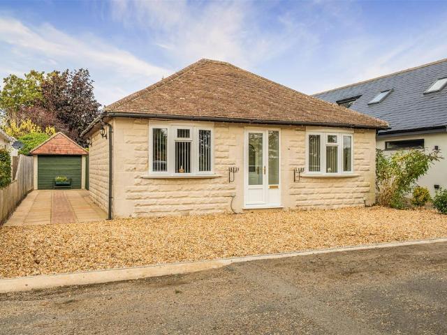 Bungalow for sale in Dry Sandford, Dromore