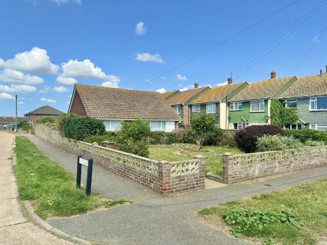 Bungalow for sale in Peacehaven, Iford
