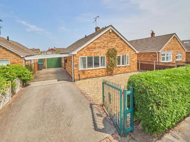 Bungalow for sale in Lash Hill, Barton