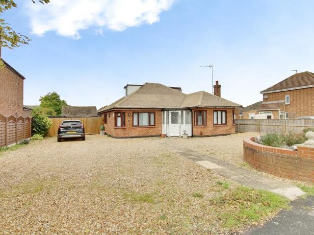 Bungalow for sale in Wimblington, Fenland