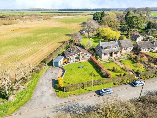 Bungalow for sale