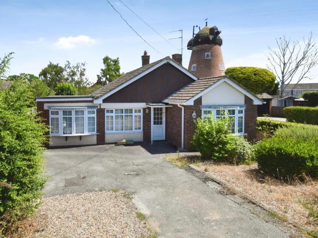 Bungalow for sale in Inworth, Fordham Heath