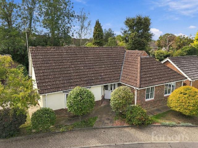 Bungalow for sale in Hutton, Brentwood
