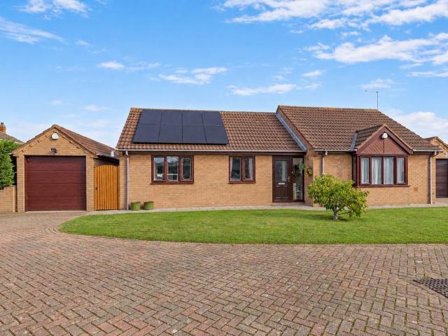 Bungalow for sale in Finningley, Doncaster