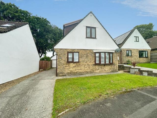 Bungalow for sale in Pencoed, Wales