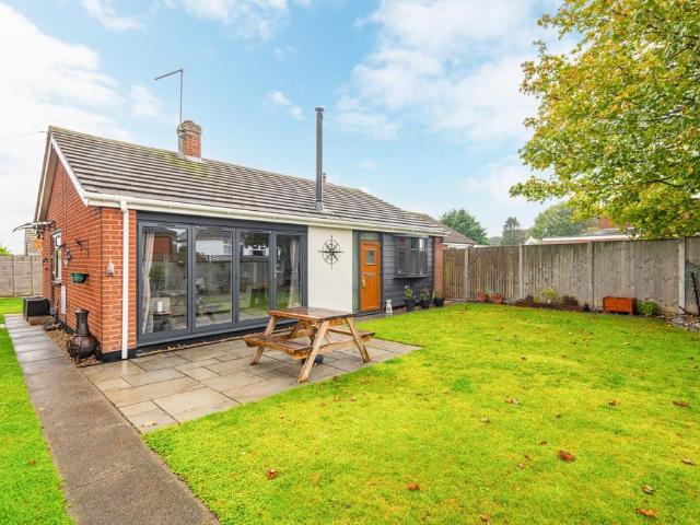 Bungalow for sale in Winterton-on-Sea, Great Yarmouth