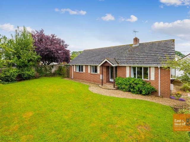 Bungalow for sale in Woodbury, Budlake
