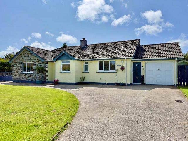 Bungalow for sale in Cornwall