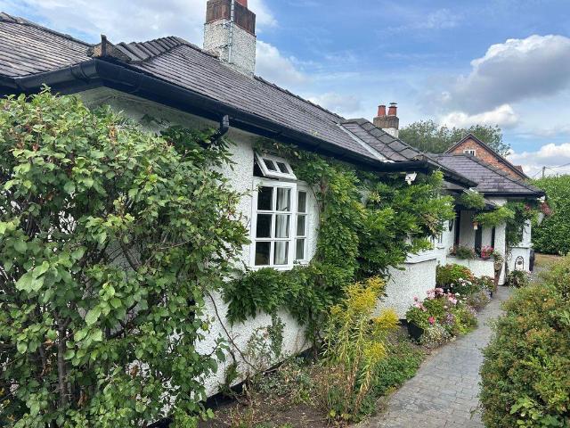 Bungalow for sale in Marford, Wales