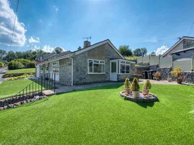 Bungalow for sale in Froggatt, East Midlands