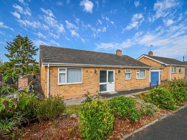 Bungalow for sale in Highley, Shropshire