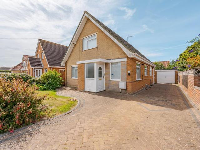 Bungalow for sale in Eastbridge, Suffolk