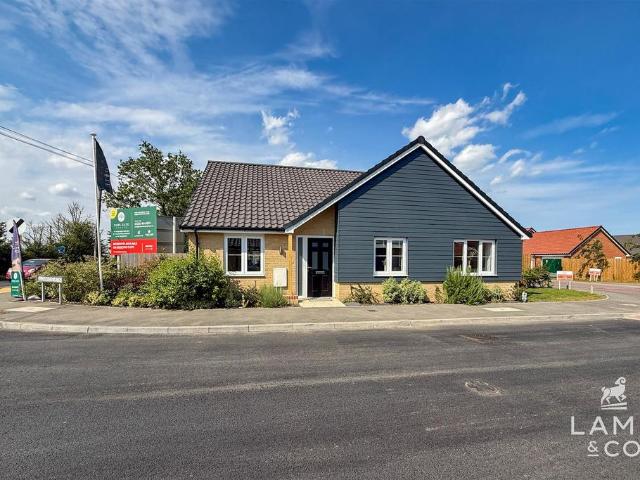 Bungalow for sale in Dale Hill, Essex