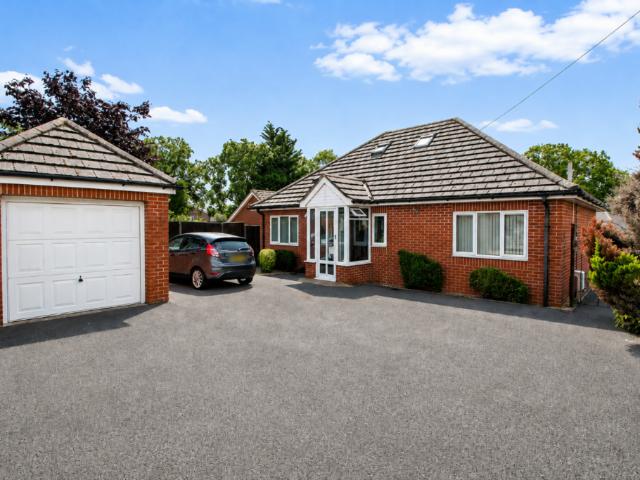Bungalow for sale in Spring Vale, Hampshire