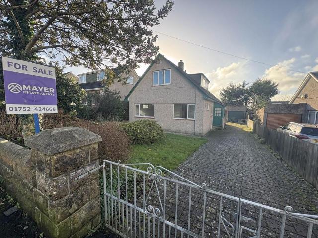 Bungalow for sale in Mount Wise