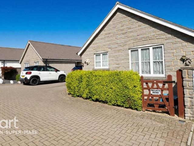 Bungalow for sale in Sand Bay, Kewstoke